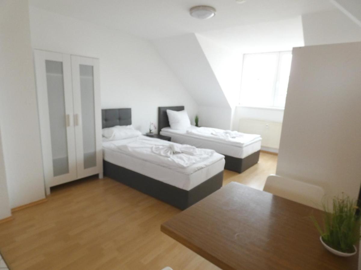 SUNNYHOME Monteurwohnungen und Apartments in Erfurt Exterior foto